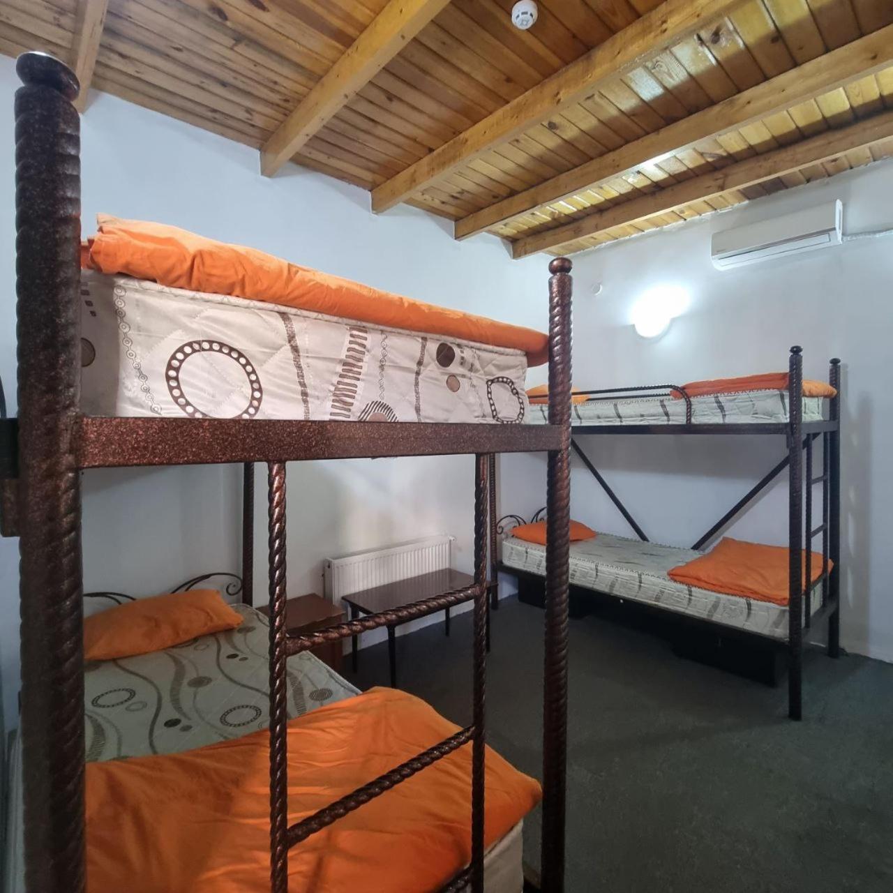 Sim-Sim Hostel & Backpackers Samarcande Extérieur photo